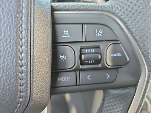 New 2026 Toyota Tundra Limited AWD/4WD image 16