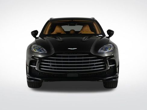 New 2026 Aston Martin DBX 707 image 8