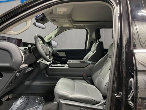 New 2026 Ford Expedition Active AWD/4WD image 11