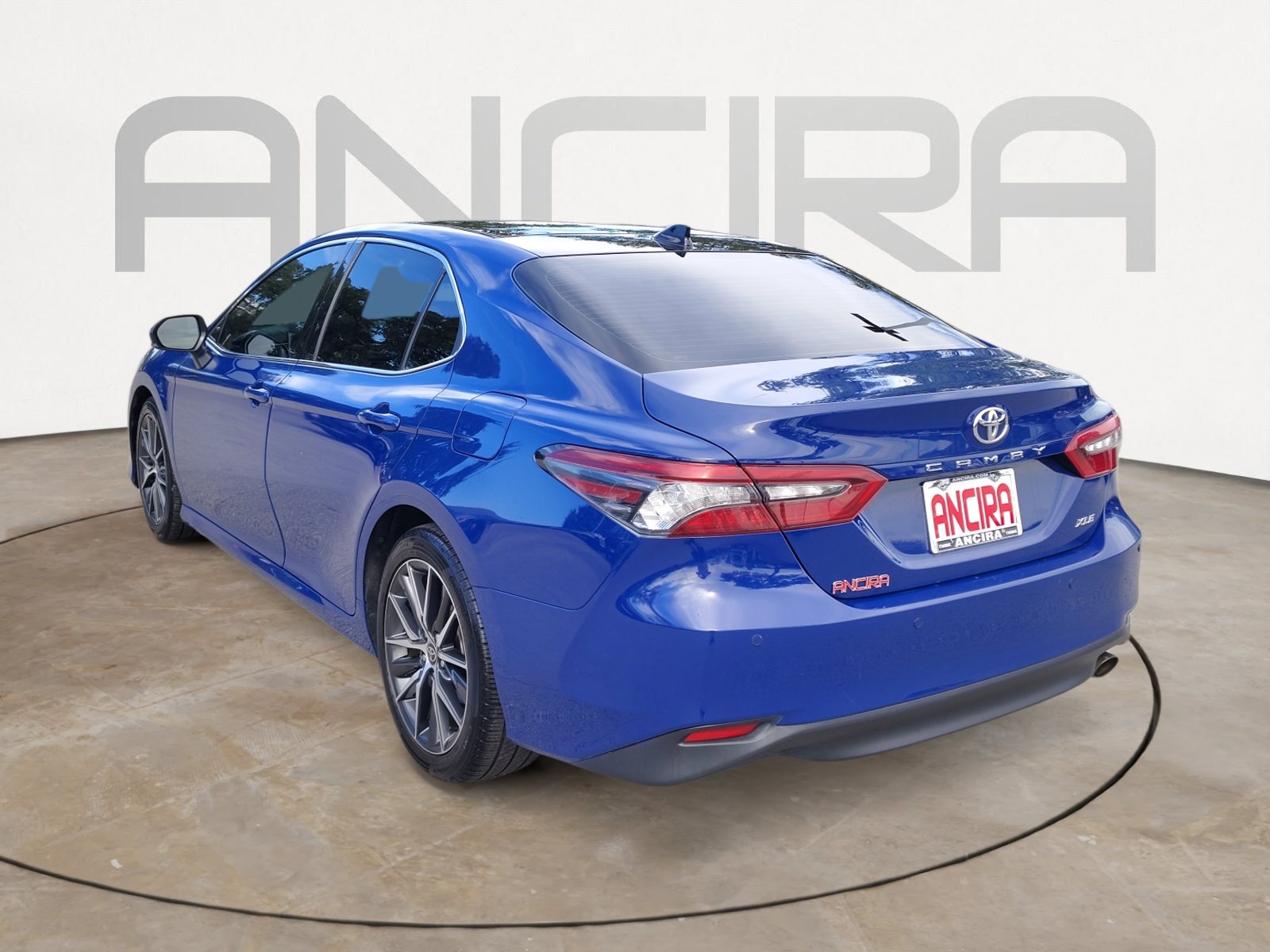 Used 2023 Toyota Camry XLE w/ Navigation Package FWD image 8