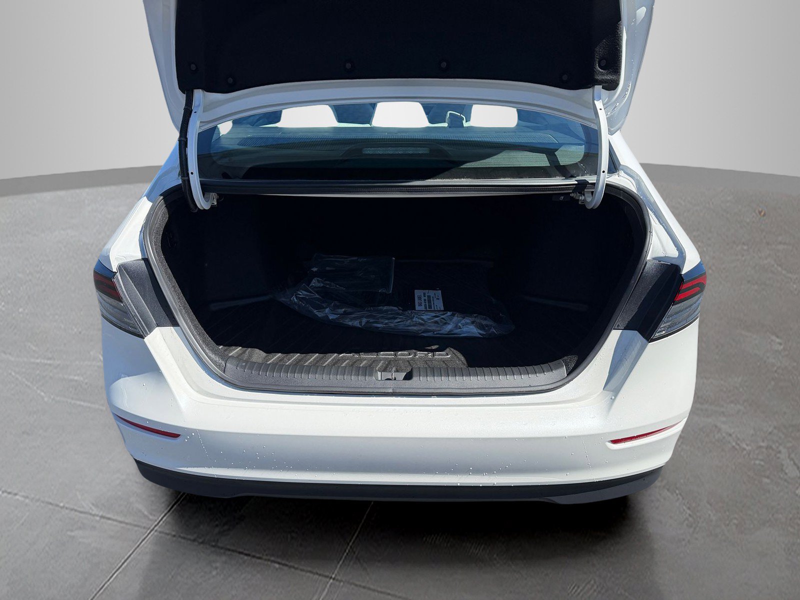 New 2026 Honda Accord LX image 8