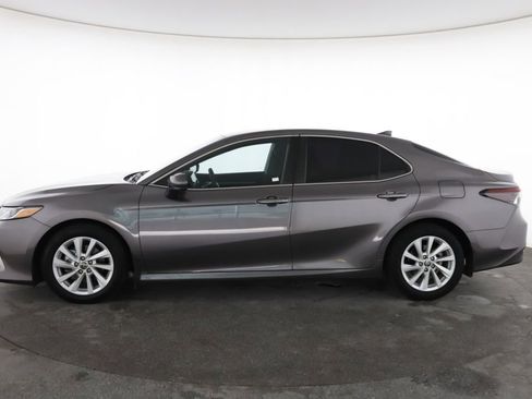 Used 2023 Toyota Camry LE FWD image 7