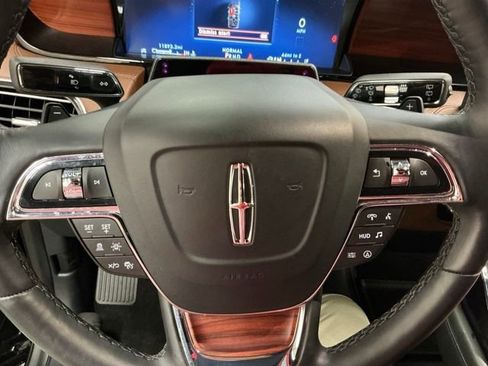 Used 2024 Lincoln Navigator L Reserve AWD/4WD image 29
