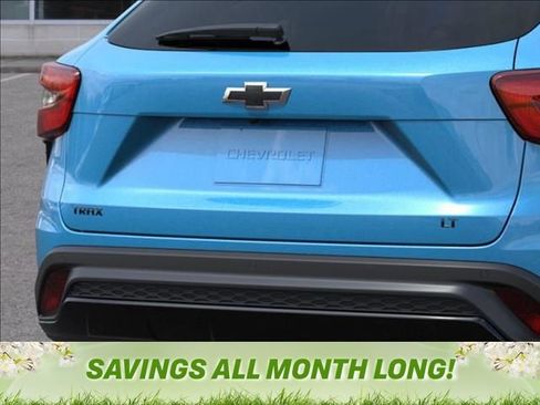 New 2026 Chevrolet Trax LT w/ Driver Confidence Package image 14