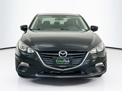 Used 2014 MAZDA MAZDA3 i SV FWD image 2