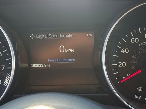 Used 2018 Ford Mustang GT image 30