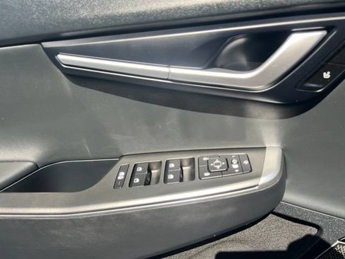 Used 2023 Kia EV6 Wind AWD/4WD image 12