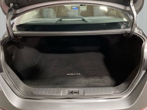 Used 2024 Nissan Sentra SR image 25