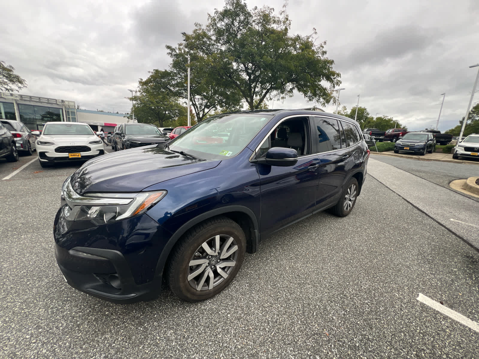 Used 2019 Honda Pilot EX-L image 2