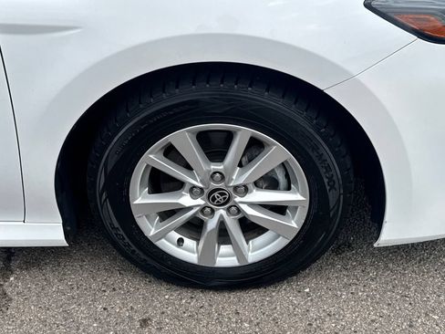 Used 2025 Toyota Camry LE FWD image 41