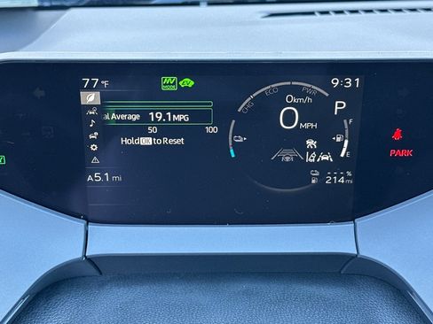 New 2026 Toyota Prius Plug-In Hybrid FWD image 29