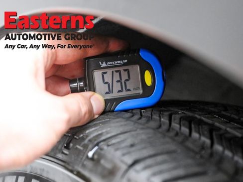 Used 2022 Kia Niro EX w/ Cold Weather Package image 27