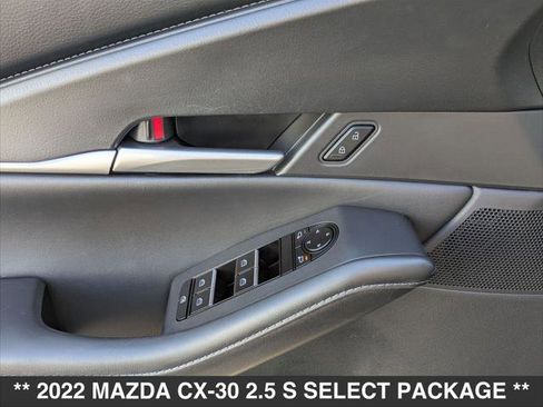 Used 2022 MAZDA CX-30 AWD 2.5 S w/ Select Package image 10