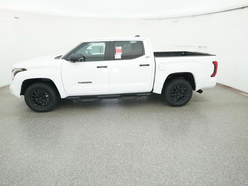 New 2026 Toyota Tundra SR5 AWD/4WD image 6