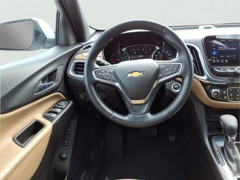 Used 2023 Chevrolet Equinox Premier w/ LPO, Floor Liner Package FWD image 23