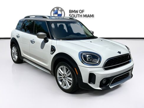 Used 2024 MINI Cooper Countryman S image 1