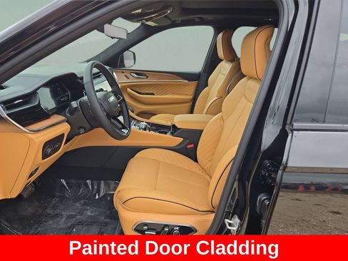 New 2026 Jeep Grand Cherokee Summit w/ Obsidian Package AWD/4WD image 10