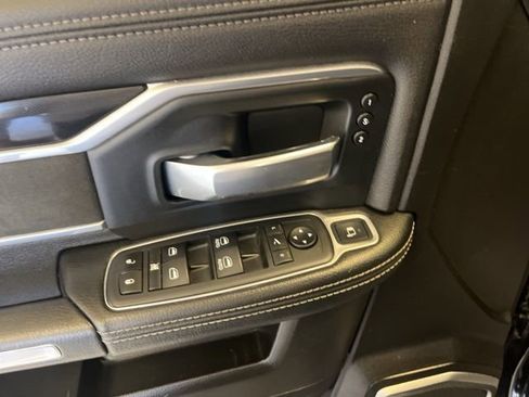 Used 2019 RAM 2500 Laramie image 17