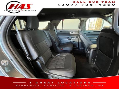 Used 2020 Ford Explorer XLT image 13