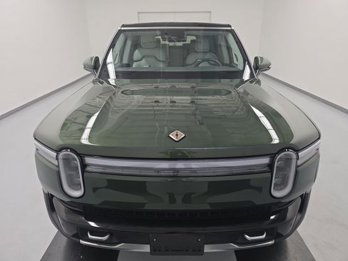 Used 2025 Rivian R1S Adventure AWD/4WD image 8