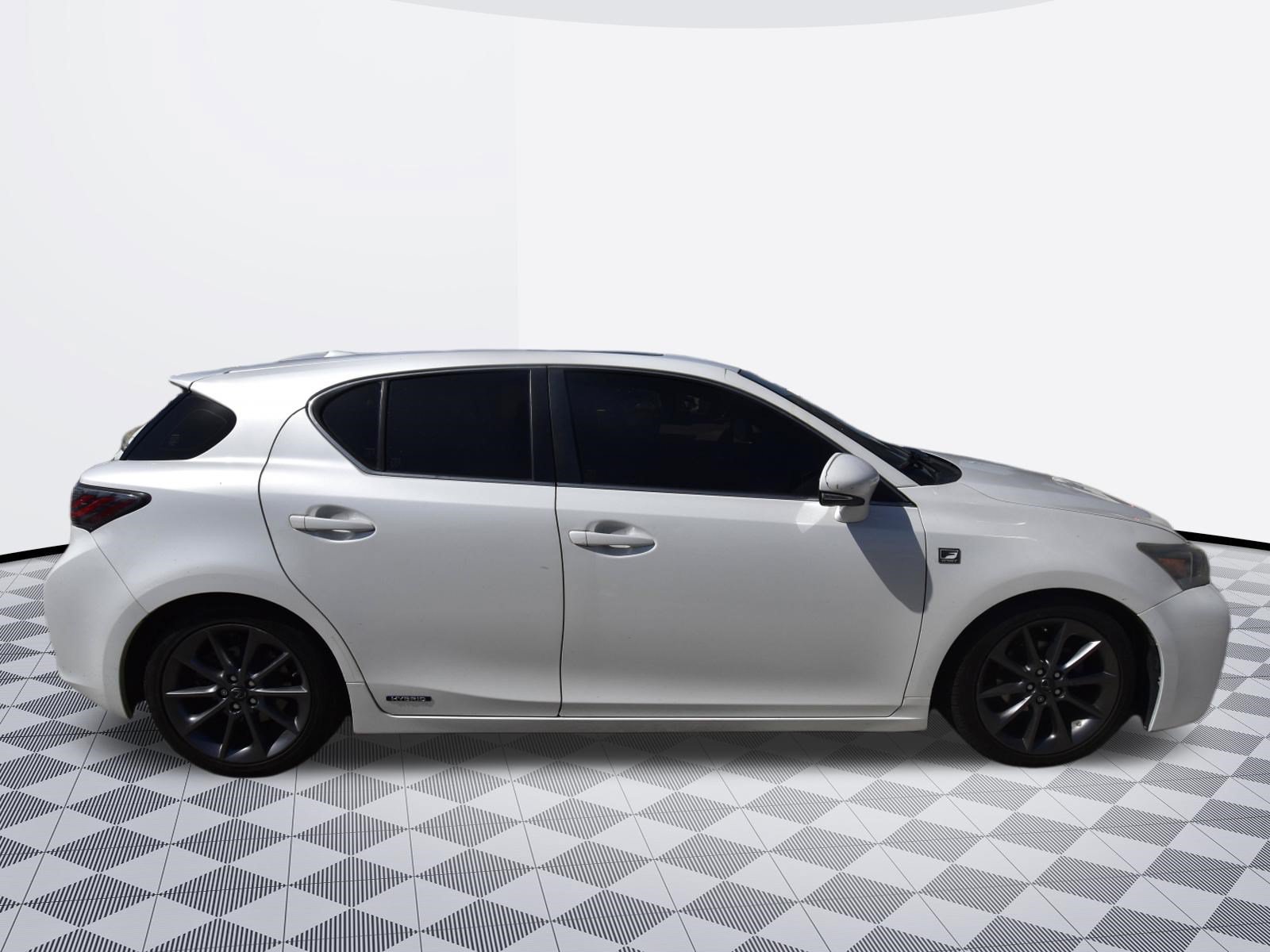 Used 2012 Lexus CT 200h Premium w/ Premium Audio Pkg (F Sport) FWD image 5