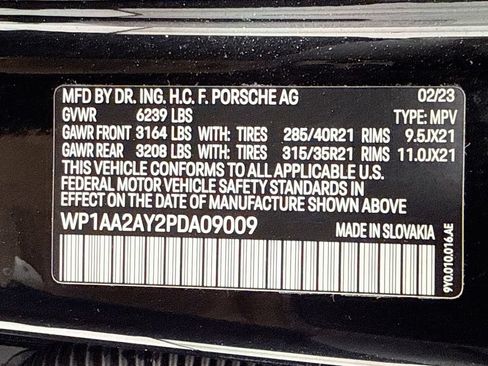 Certified 2023 Porsche Cayenne Platinum Edition AWD/4WD image 12