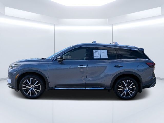 Used 2023 INFINITI QX60 Sensory w/ Vision Package AWD/4WD image 6