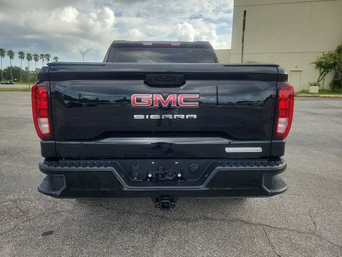 Used 2025 GMC Sierra 1500 Elevation AWD/4WD image 6