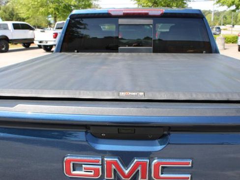 Used 2021 GMC Sierra 1500 SLE w/ X31 Off-Road Package image 13
