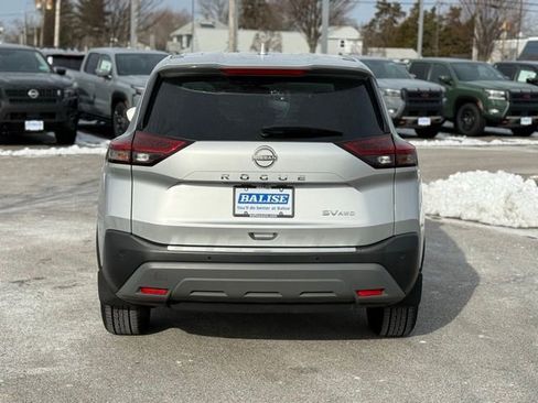 Certified 2023 Nissan Rogue SV image 5