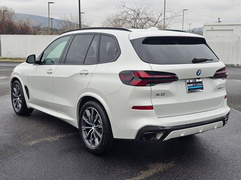 New 2026 BMW X5 xDrive40i w/ Executive Package image 35