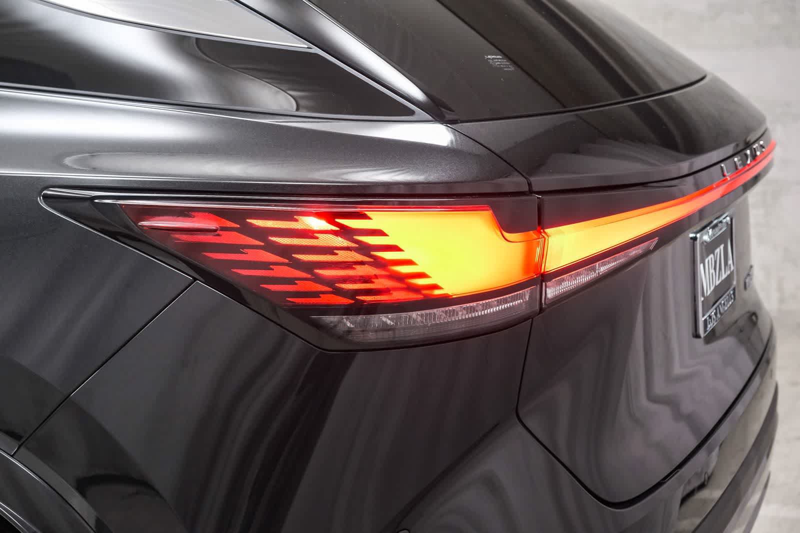 Used 2024 Lexus RX 350 Premium w/ Cold Area Package FWD image 7