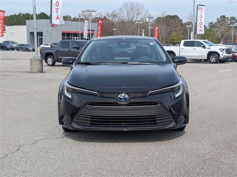 Certified 2024 Toyota Corolla LE image 8