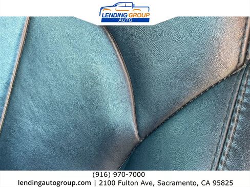 Used 2015 Chrysler 200 C FWD image 23