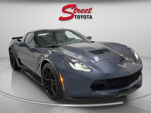 Used 2019 Chevrolet Corvette Grand Sport RWD image 5