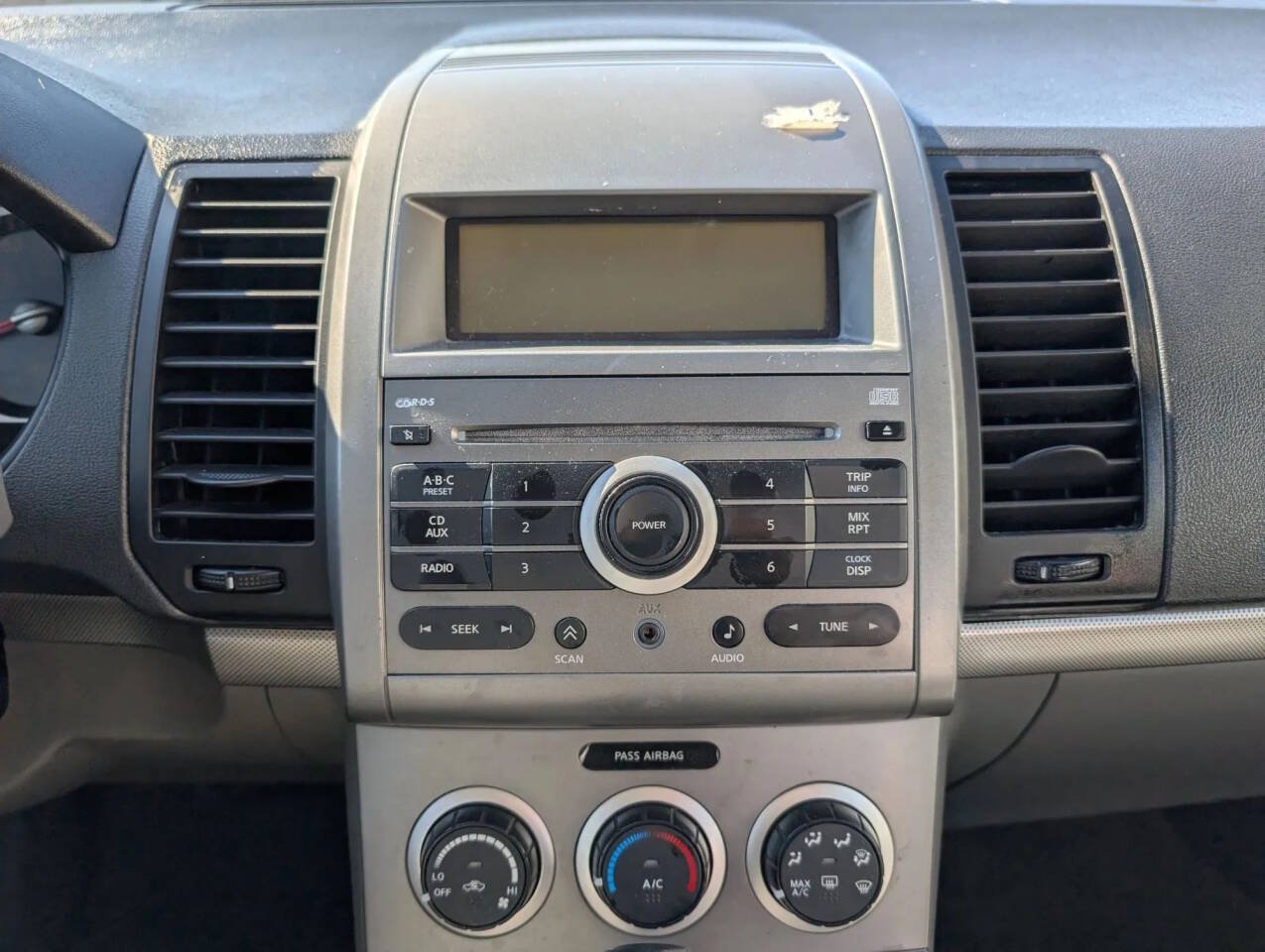 Used 2008 Nissan Sentra 2.0 S w/ Convenience Plus Pkg FWD image 36