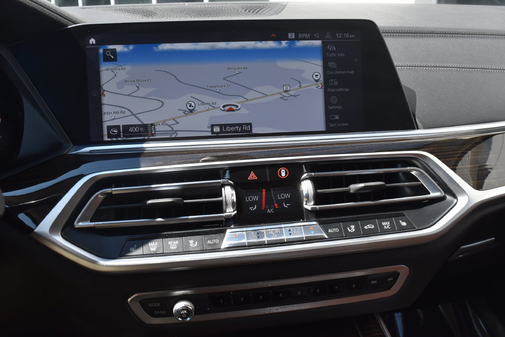 Used 2019 BMW X7 xDrive40i w/ Cold Weather Package AWD/4WD image 17
