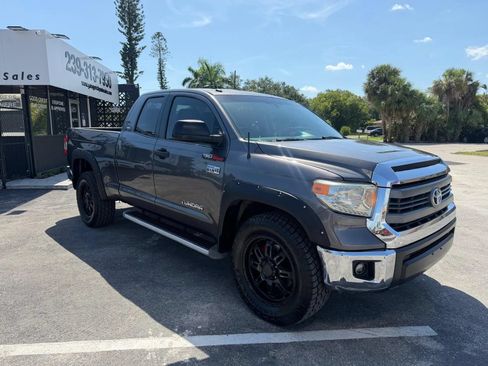 Used 2014 Toyota Tundra SR5 AWD/4WD image 3