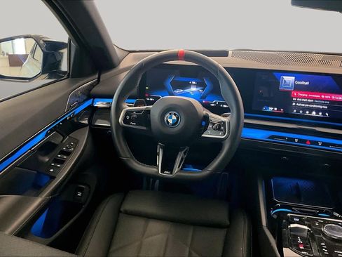 Used 2024 BMW i5 M60 w/ Premium Package AWD/4WD image 16