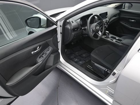 Used 2023 Nissan Sentra S FWD image 10
