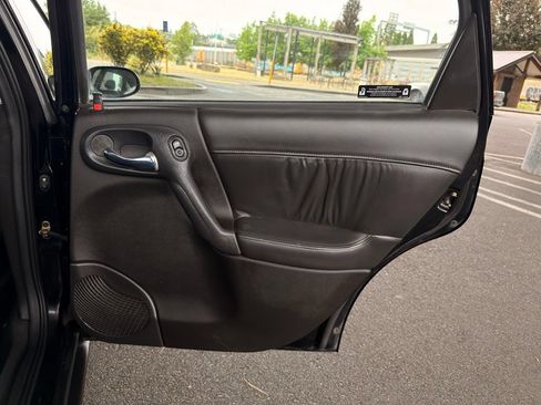 Used 2001 Saturn L-Series L200 FWD image 31