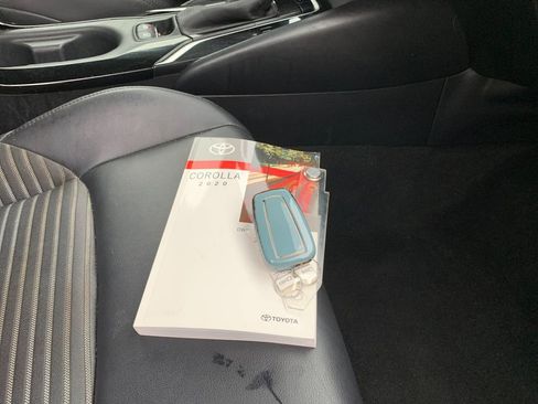 Used 2020 Toyota Corolla XSE w/ Carpet Mat Package (TMS) image 9