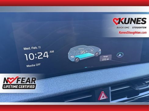 Used 2024 Kia EV6 Wind image 35