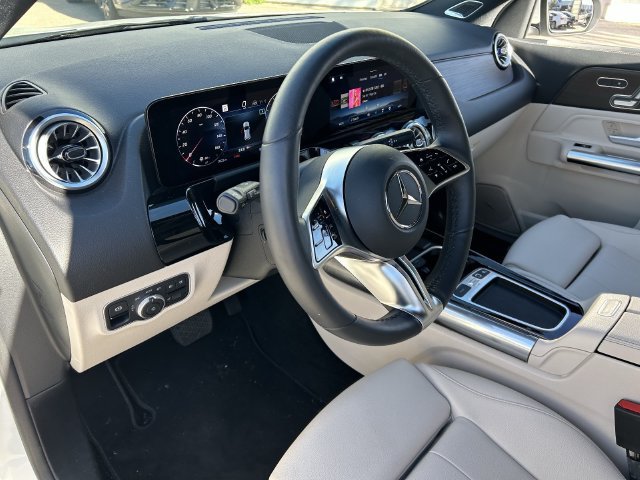 Used 2026 Mercedes-Benz GLA 250 4MATIC image 20
