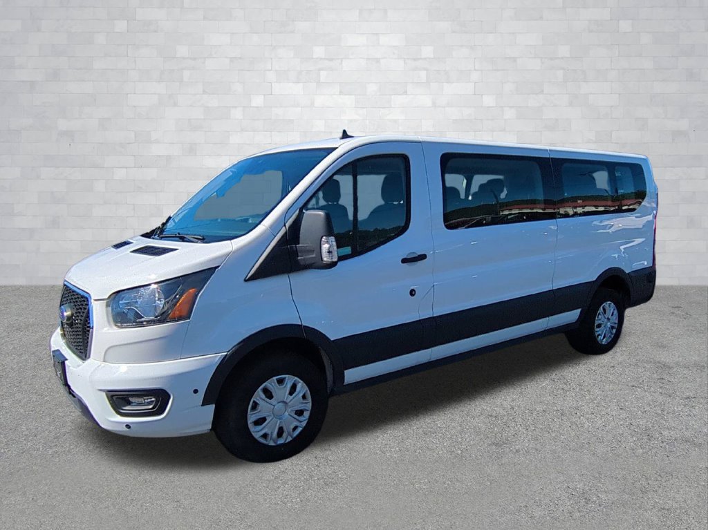 Certified 2024 Ford Transit 350 XLT RWD image 9