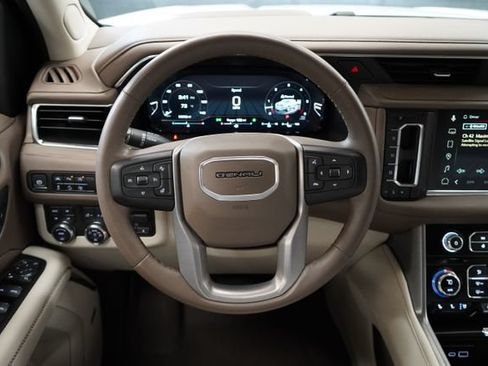Used 2024 GMC Yukon Denali w/ Max Trailering Package AWD/4WD image 17