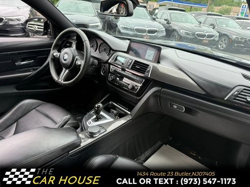 Used 2018 BMW M4 Coupe RWD image 18