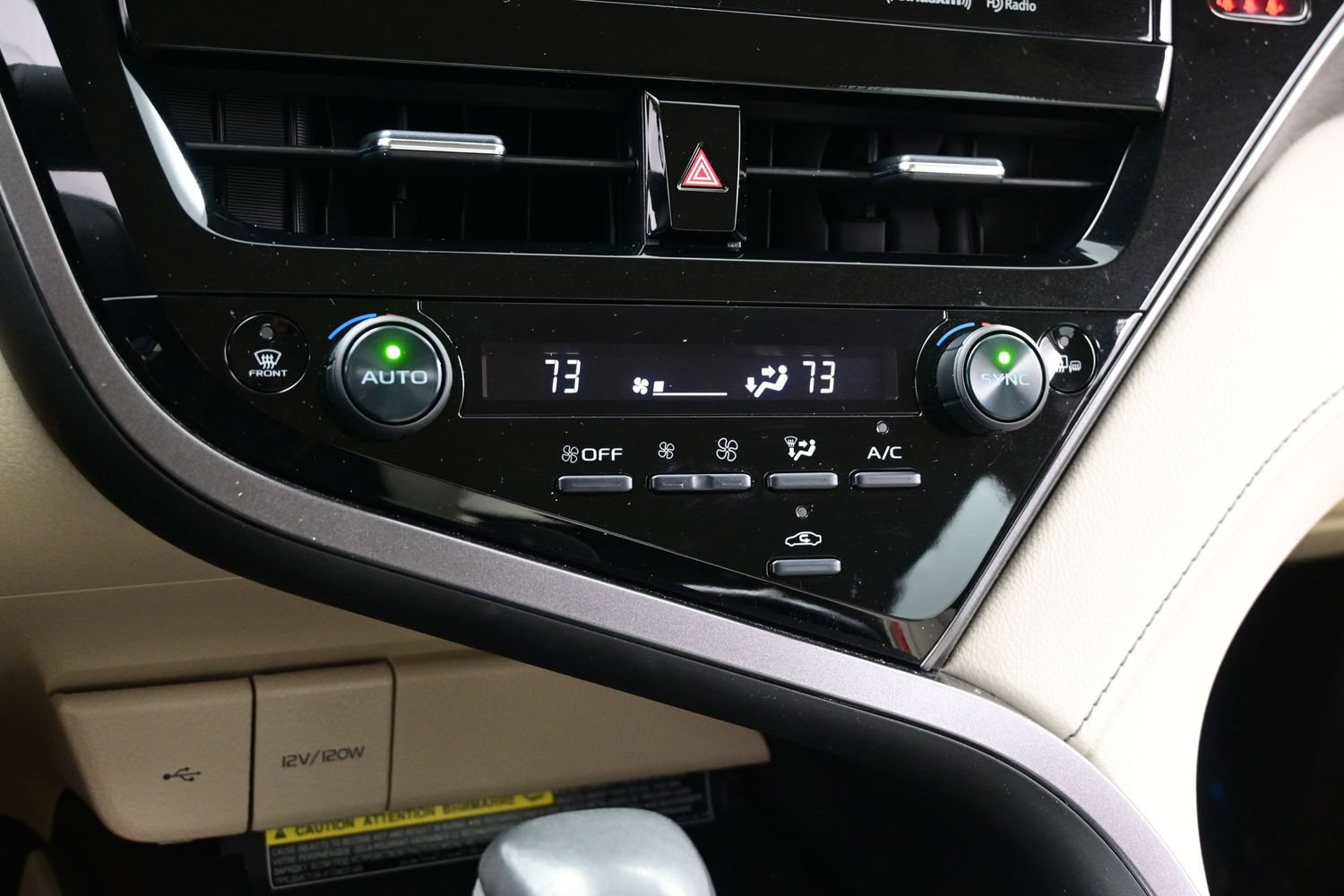 Used 2021 Toyota Camry XLE AWD/4WD image 20