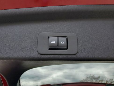 Used 2025 Nissan Murano SV w/ Cargo Package AWD/4WD image 9