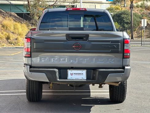 Used 2026 Nissan Frontier PRO-4X AWD/4WD image 4
